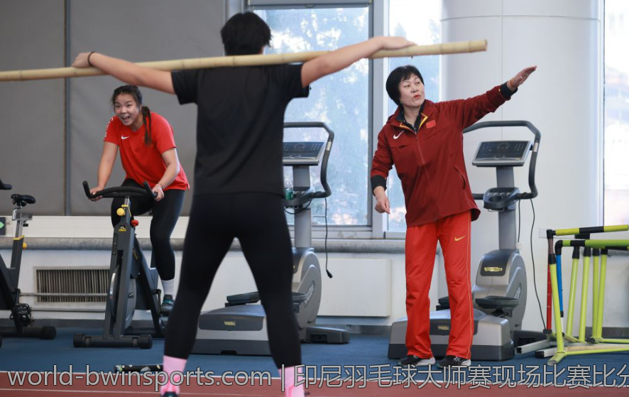 印尼羽毛球大师赛现场比赛比分实时直播分析